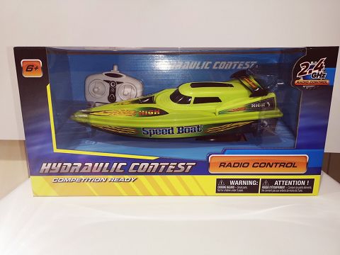 Remote control boat