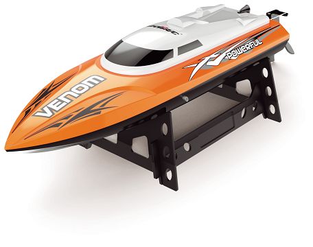 Four-way remote-controlled ship