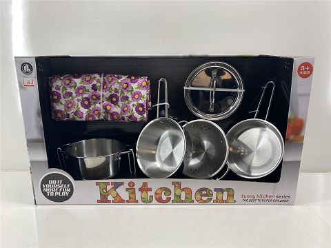 The children cook dinner in the house
