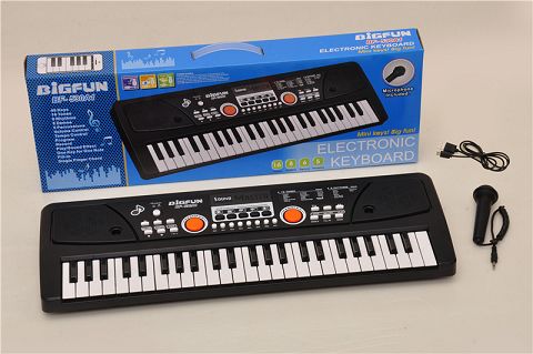 49-Key electronic organ with microphone and usb power cord