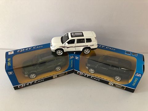 1:32 Toyota domineering alloy sports car, 4 door opening (window box, a three-color hybrid)