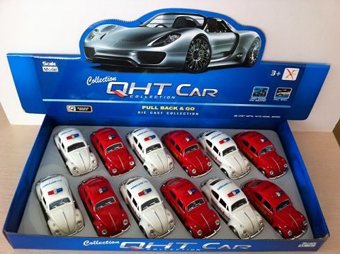 1:32 alloy resilience old car fire truck three doors (one two-color mixed 12 PCS in one display box)
