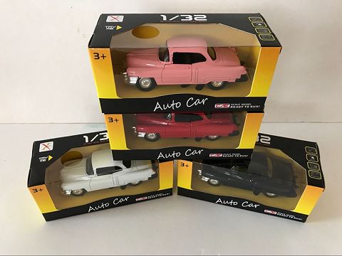 1:32合金回力老爷车跑车,2开门，前内灯带声光（开窗盒,1款4色混装）