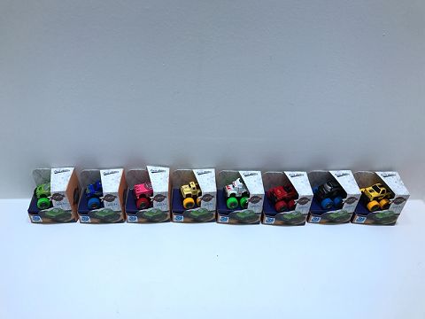 回力合金车(彩色轮）