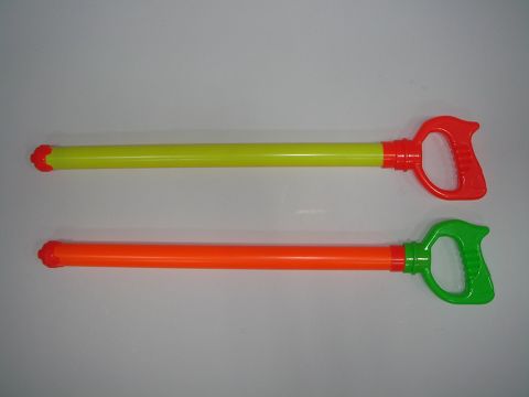 A 48CM color bar pulls a water cannon