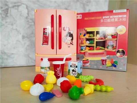Multi-function spray refrigerator