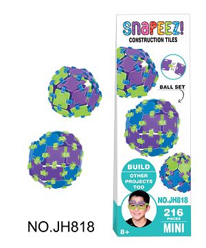 拼装积木
（216pcs）
