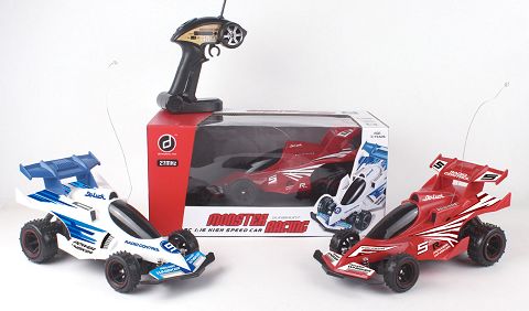 1：16四通遥控赛车