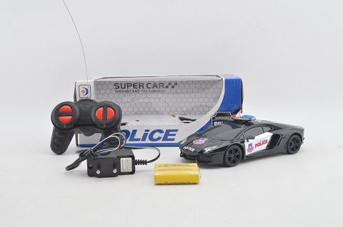 1:24 闪灯仿真700警车 前进 后退 左转 右转 停止