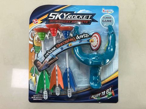 Chuck darts
